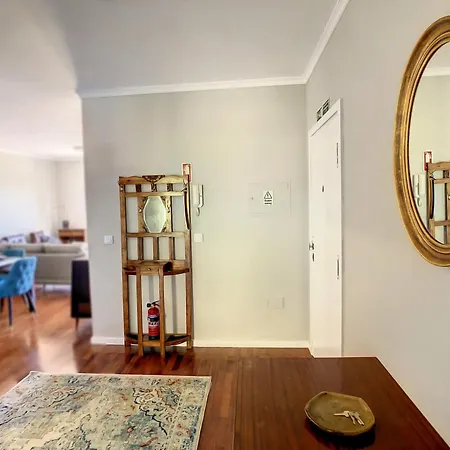 Portinho's View By Lovelystay 아파트 카니코